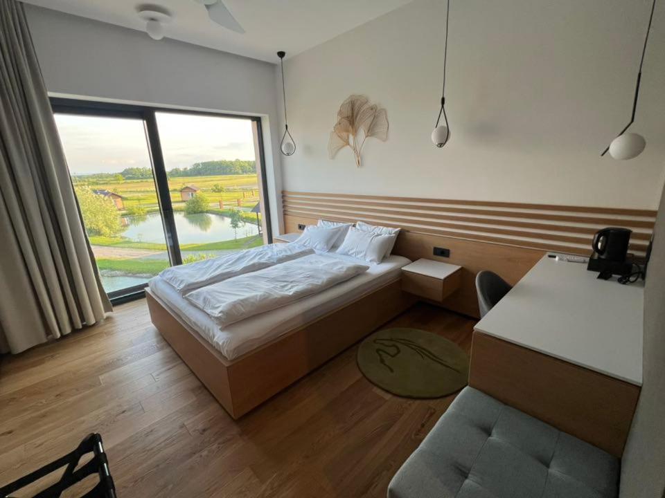 Ranc Ramarin Villa Garcin ภายนอก รูปภาพ